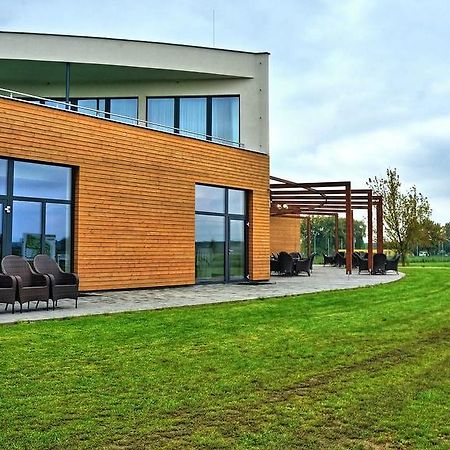 Hotel Golf Jezera Ostrožská Nová Ves Eksteriør billede