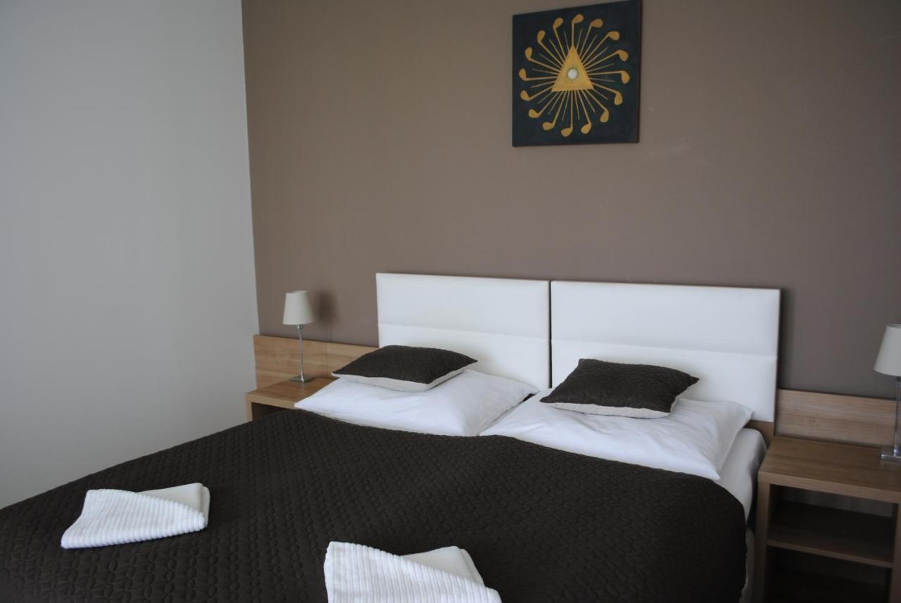 Hotel Golf Jezera Ostrožská Nová Ves Eksteriør billede